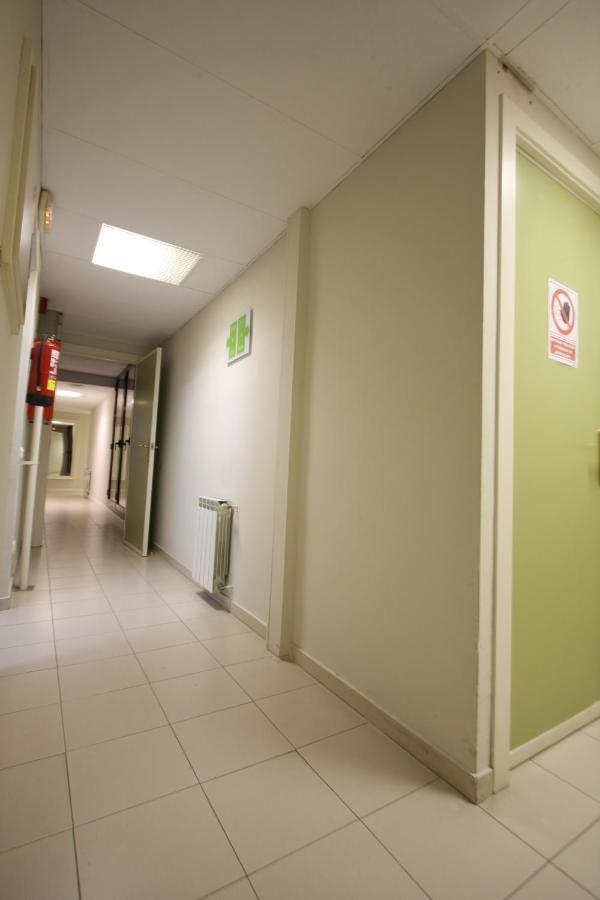 Residencia Universitaria Tagaste Barcelona Luaran gambar