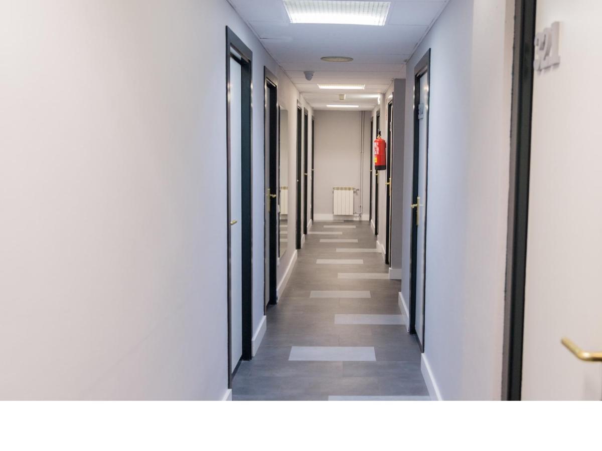 Residencia Universitaria Tagaste Barcelona Bilik gambar