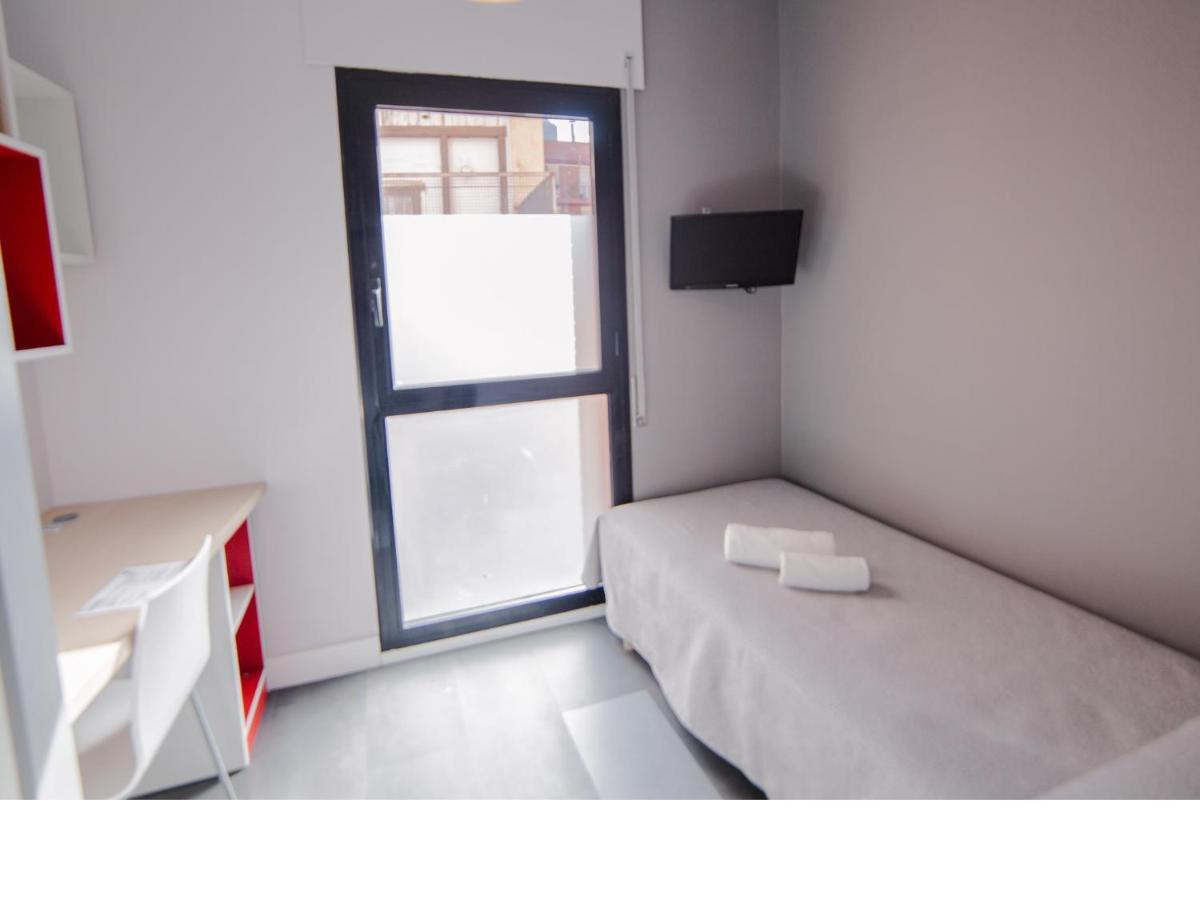 Residencia Universitaria Tagaste Barcelona Bilik gambar