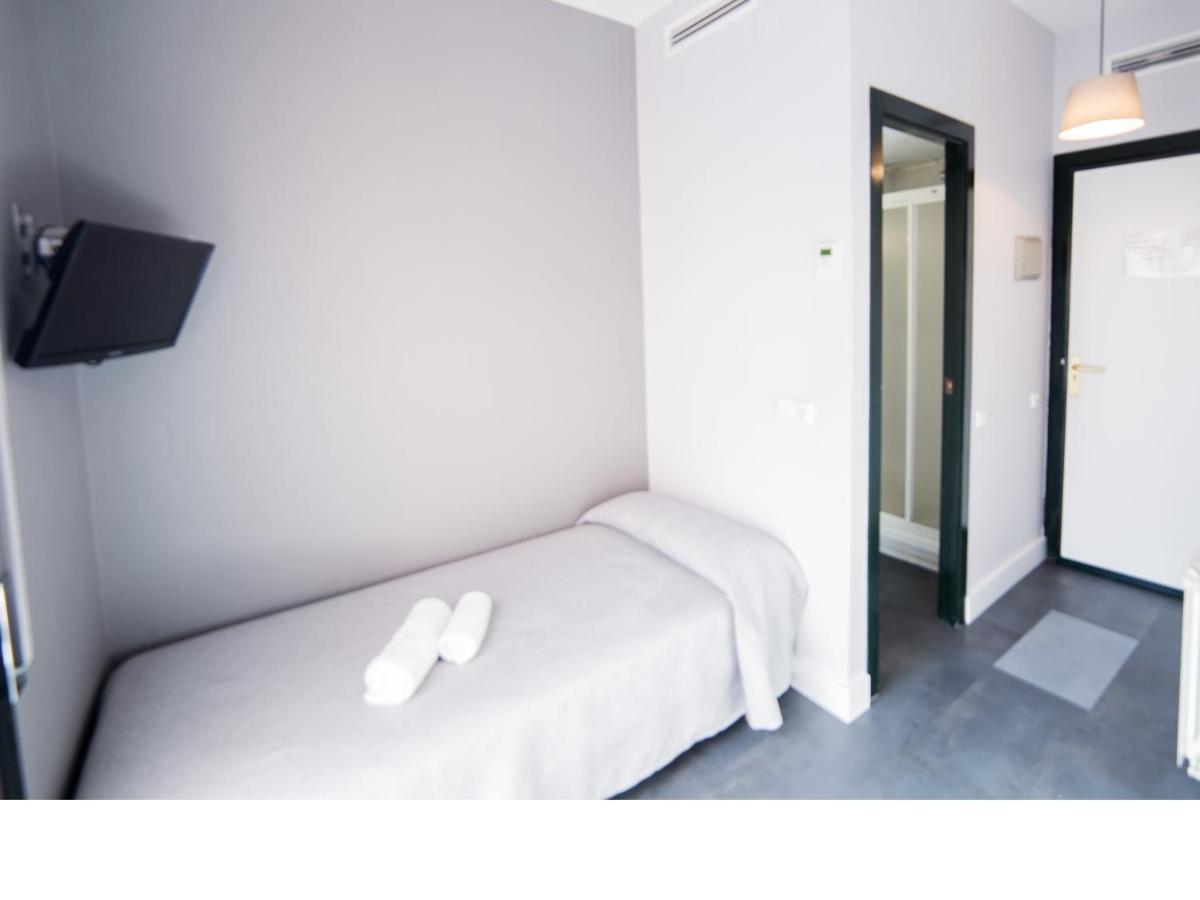 Residencia Universitaria Tagaste Barcelona Bilik gambar