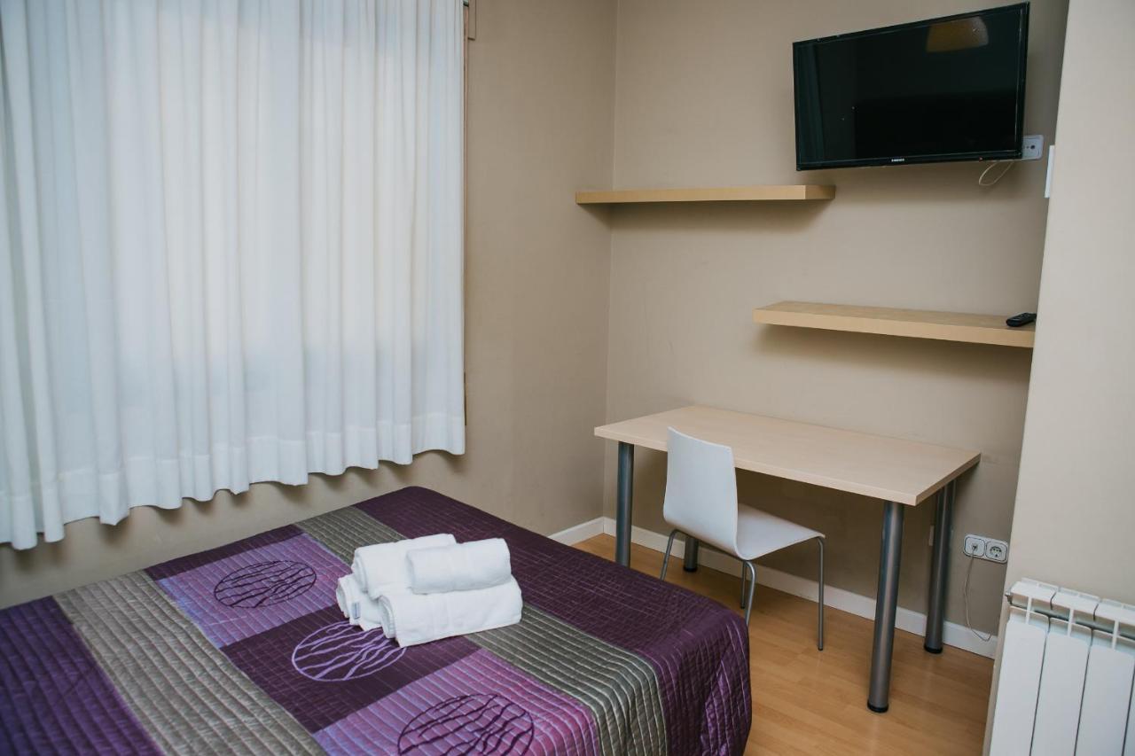 Residencia Universitaria Tagaste Barcelona Luaran gambar
